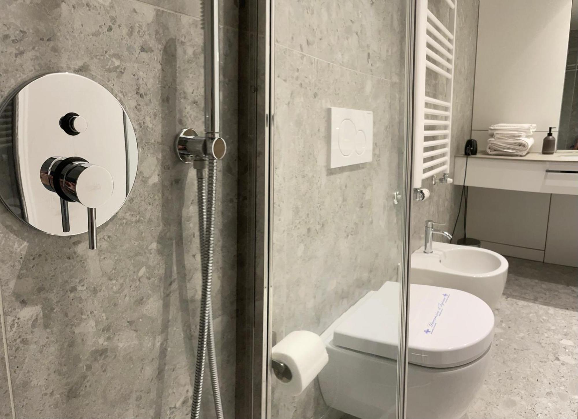 Torino48 Guesthouse Milano Eksteriør bilde